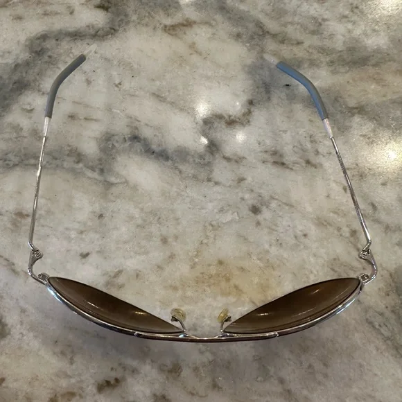 Oliver Peoples Aviator Aero Commander Polarized 61mm Sunglasses Gold Neutral EUC - Picture 3 of 9